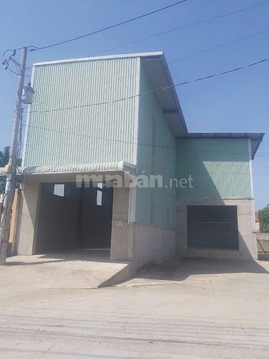 Cho Thuê kho ngay mặt tiền đường DT743