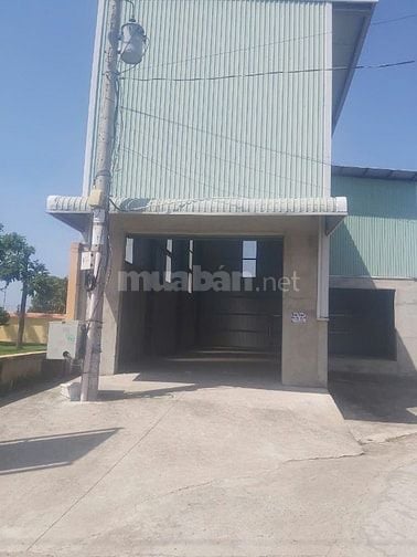 Cho Thuê kho ngay mặt tiền đường DT743