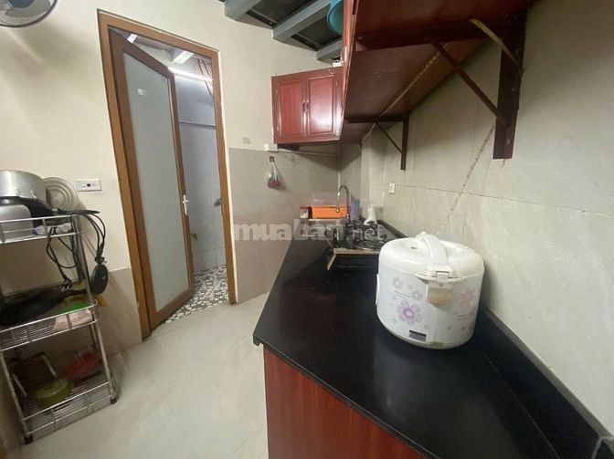 Chính Chủ Cho Thuê Nhà đất 37m2 Xuân La Tây Hồ ô tô đỗ cửa