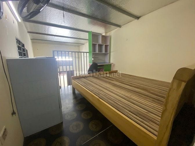 Chính Chủ Cho Thuê Nhà đất 37m2 Xuân La Tây Hồ ô tô đỗ cửa