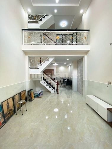 Bán Gấp Nhà 5 Lầu BTCT Hẻm Âu Dương Lân Q8 – Sát Mặt Tiền, Giá 6,9 Tỷ