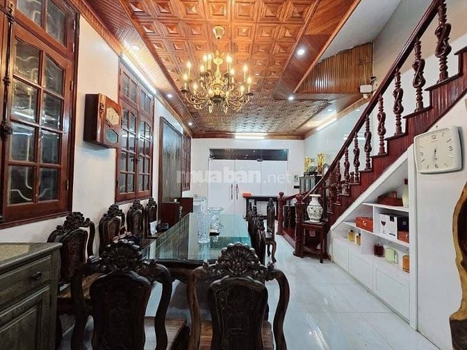 79 CẦU GIẤY Ô TÔ KINH DOANH LÔGOC 70m RỘNG 5m NHÀ 5 TẦNG ĐẸP GIÁ 23 TY