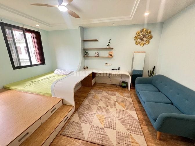 Cho thuê căn Studio, đường phân lô ô tô tránh phố Vạn Bảo