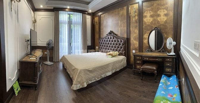 Cho thuê nhà liền kề Tuylip 04-86 khu Vinhomes reverside 2, Long Biên