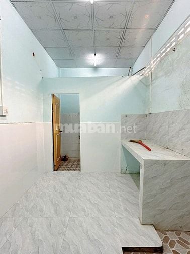 Kẹt tiền bán gấp nhà đường Trần Thị Cát, Hóc Môn 72m2, shr. Giá 810tr