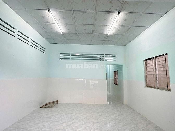 Kẹt tiền bán gấp nhà đường Trần Thị Cát, Hóc Môn 72m2, shr. Giá 810tr