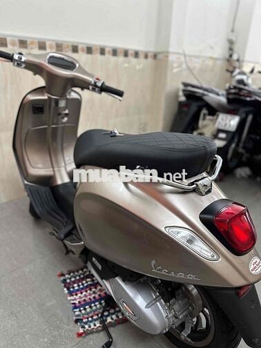 Vespa 125 tft chạy lướt 2024