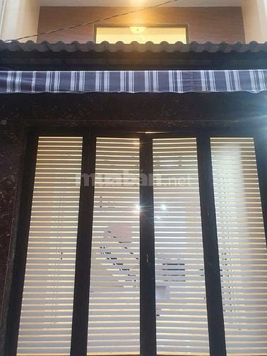 5 tầng đúc BTCT- 184/54 Âu Dương Lân, P3Q8, gần TTTM Parc Mall