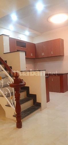 5 tầng đúc BTCT- 184/54 Âu Dương Lân, P3Q8, gần TTTM Parc Mall