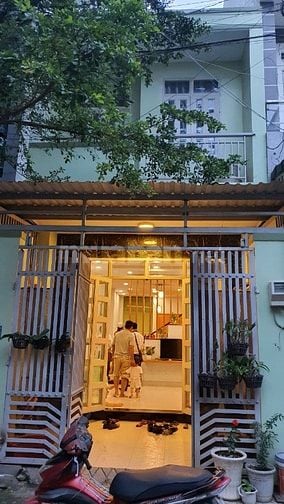 NHÀ RIÊNG CHO THUÊ - QUẬN 9 - TPHCM