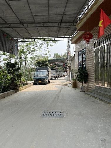 Lô góc 3 mặt tiền 44m, sát vành đai 4