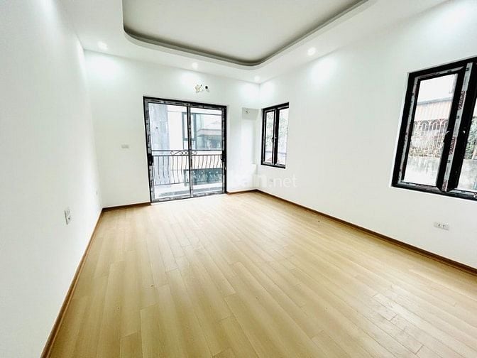 BÁN NHÀ NAM DƯ. HOÀNG MAI . LÔ GÓC. HIẾM. NỞ HẬU. DT 37m2 6T 7.9 tỷ