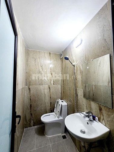 Nhà đẹp - thoáng sáng - giá tốt 46m2 giá 7,95 tỷ tại Kim Ngưu, HBT