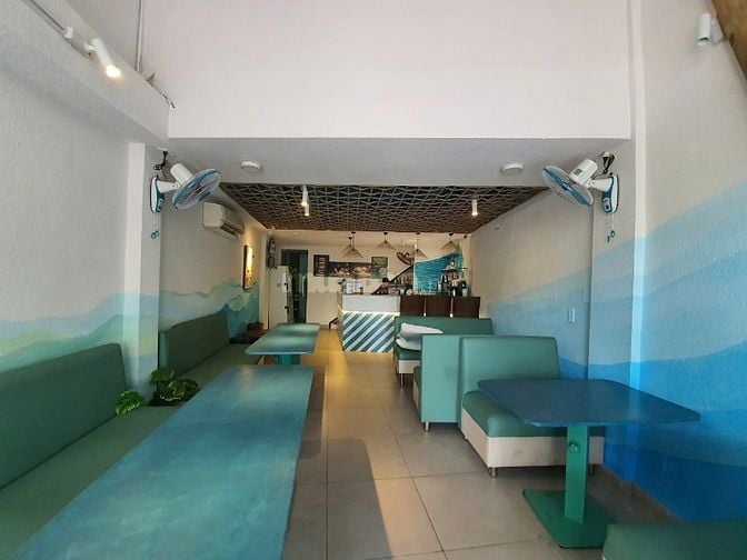 Cho thuê mặt tiền tầng trệt nhà 361A Phạm Ngũ Lão, Quận 1. DTSD: 50m2