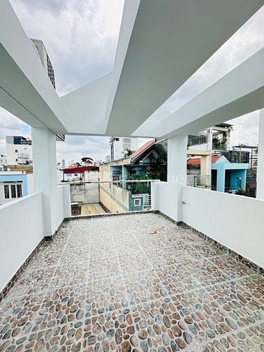 Bán nhà 5 tầng 30m² (3x10), hẻm xe hơi Phan Xích Long, full nội thất