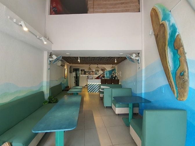Cho thuê mặt tiền tầng trệt nhà 361A Phạm Ngũ Lão, Quận 1. DTSD: 50m2