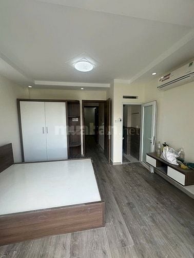 6,9 tỷ 4 tầng hẻm thẳng adl cách mt 100 mét dt đẹp 4x11 nhà mới ở liền