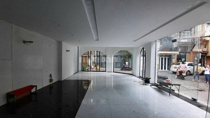 Cho thuê nhà Góc 2 Mặt Tiền – 182/ Lê Văn Sỹ, Phường 10, Phú Nhuận