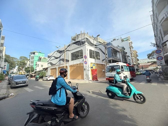Góc 2 mặt tiền Thuận Kiều - Tân Thành, Q5, 18,8m x 8,7m, nhỉnh 30 tỷ