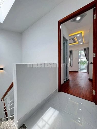 3,5TỶ  NHÀ MỚI ĐẸP 4 TẦNG QUẬN PHÚ NHUẬN   _Thích Quảng Đức Phường 