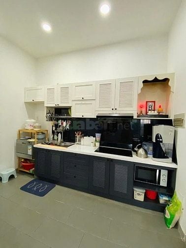 Chung cư Saigon Town, Tân Phú: 100m2, 3pn, 2wc, Căn góc, 11tr/th