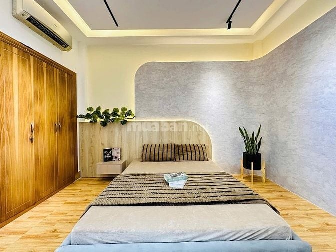 Căn nhà đẹp duy nhất ngay Võ Văn Kiệt, Q6. Giá: 3 Tỷ 160 / 52m2. SHR