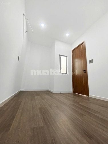 NHÀ MỚI 100% 1T1L SHR CÁCH AEON TÂN PHÚ 5P GIÁ 1 TỶ 450 CÒN TL!!