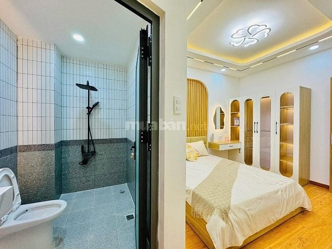 SIÊU HIẾM !! Nhà hẻm xe hơi Nhiêu Tứ, p 7, Q.Phú Nhuận, HCM 4PN, 4WC, 
