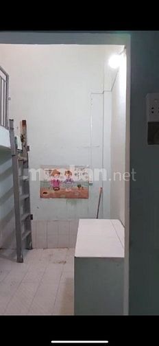Nhà cho thuê hẻm 172 An Dương Vương p16 q8 giá 8tr