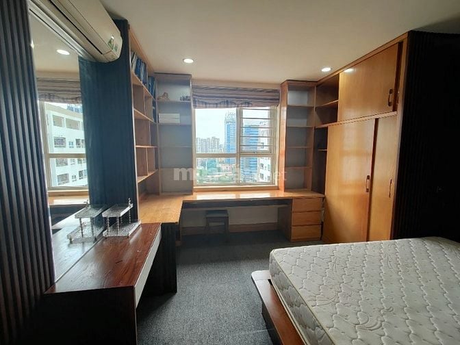 CHO THUÊ CHUNG CƯ  DT 130M2-3PN FULL NỘI THẤT GIÁ 17TR CHO Ở NHÓM