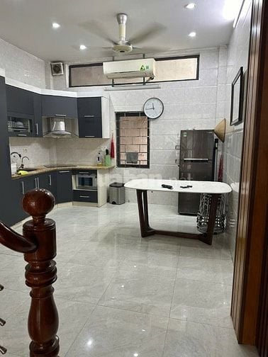 Chính chủ Cho thuê nhà lâu dài, tại Gia Thuỵ, Long Biên, DT 42 m2