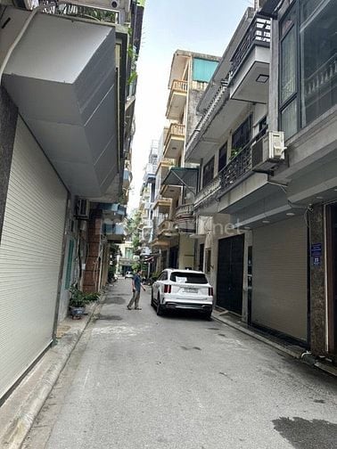 Chính chủ Cho thuê nhà lâu dài, tại Gia Thuỵ, Long Biên, DT 42 m2