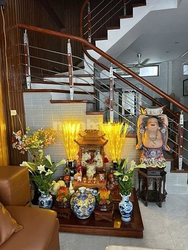 Chính chủ Cho thuê nhà lâu dài, tại Gia Thuỵ, Long Biên, DT 42 m2