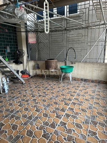 Chính chủ Cho thuê nhà lâu dài, tại Gia Thuỵ, Long Biên, DT 42 m2
