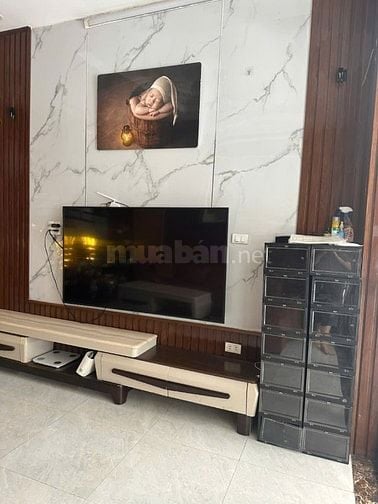Chính chủ Cho thuê nhà lâu dài, tại Gia Thuỵ, Long Biên, DT 42 m2