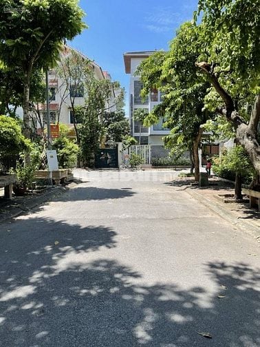 BÁN ĐẤT THANH AM , THƯỢNG THANH LONG BIÊN 57 MÉT Ô TÔ ĐI QUA LẠI GIÁ 8