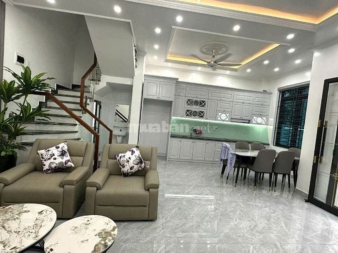 BÁN NHÀ ĐƯỜNG TRỰC CÁT 4 TẦNG 4,1x TỶ