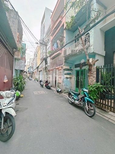 Bán nhà Hẻm xe hơi 8M – Lạc Long Quân, P.8, Quận Tân Bình, chỉ 4.75ty