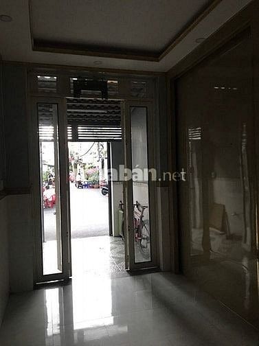 Cho thuê nhà mặt tiền đường Hiệp Nhất, Tân Bình, giá 12 triệu