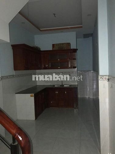 Cho thuê nhà mặt tiền đường Hiệp Nhất, Tân Bình, giá 12 triệu