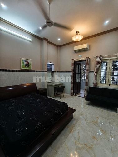 Cho thuê phòng 95/1 cư xá Đô Thành, Quận 3, DT 30m2, đủ tiện nghi, 8tr