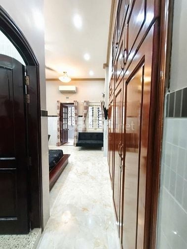 Cho thuê phòng 95/1 cư xá Đô Thành, Quận 3, DT 30m2, đủ tiện nghi, 8tr
