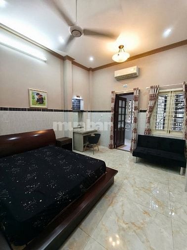 Cho thuê phòng 95/1 cư xá Đô Thành, Quận 3, DT 30m2, đủ tiện nghi, 8tr