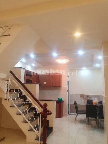 Bán nhà 184/ Âu Dương Lân p3Q8
