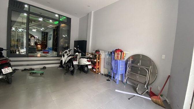 NGUYỄN VĂN LƯỢNG - GÒ VẤP - HẺM XE TẢI TRÁNH - 4 x18 - 5 TẦNG - 9 TỶ 