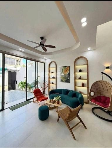 Nhà cần bán gâp để khách đi nước ngoài