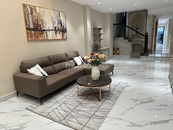 5lầu, thang máy, gara ôtô, nthất ccấp khu kdoanh mtiền Đinh Công Tráng