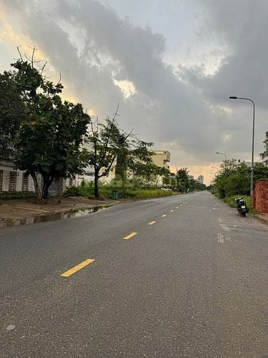 Cần bán đất mặt tiền đường Nguyễn Văn Kỉnh, p. Thạnh Mỹ Lợi, TpThủ Đức