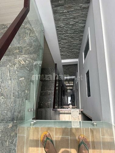 5lầu, thang máy, gara ôtô, nthất ccấp khu kdoanh mtiền Đinh Công Tráng