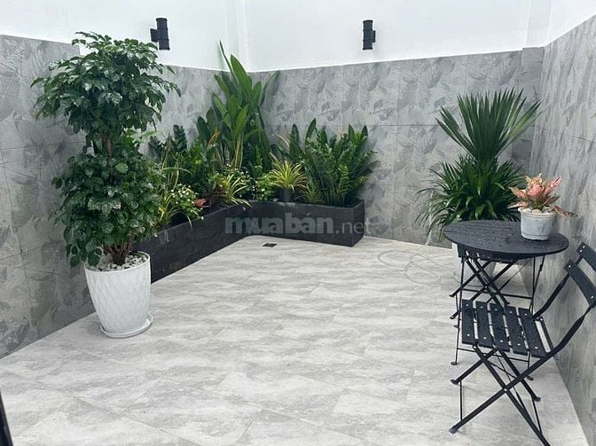 5lầu, thang máy, gara ôtô, nthất ccấp khu kdoanh mtiền Đinh Công Tráng